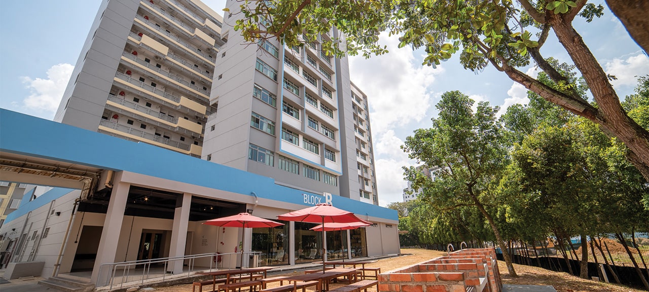 31_Boon_Lay_Facade-min